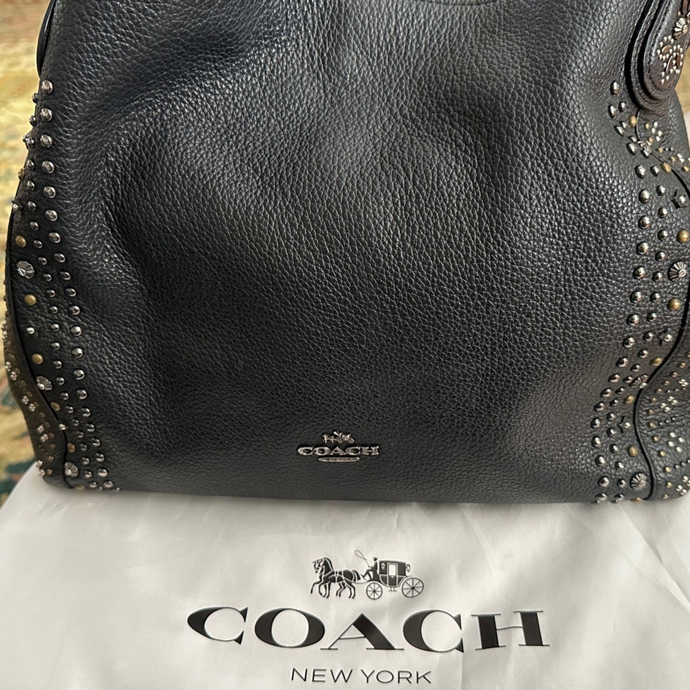 COPY - Beautiful ‘like new’ Coach bandana rivets Edie 31 pebble black shoulder …